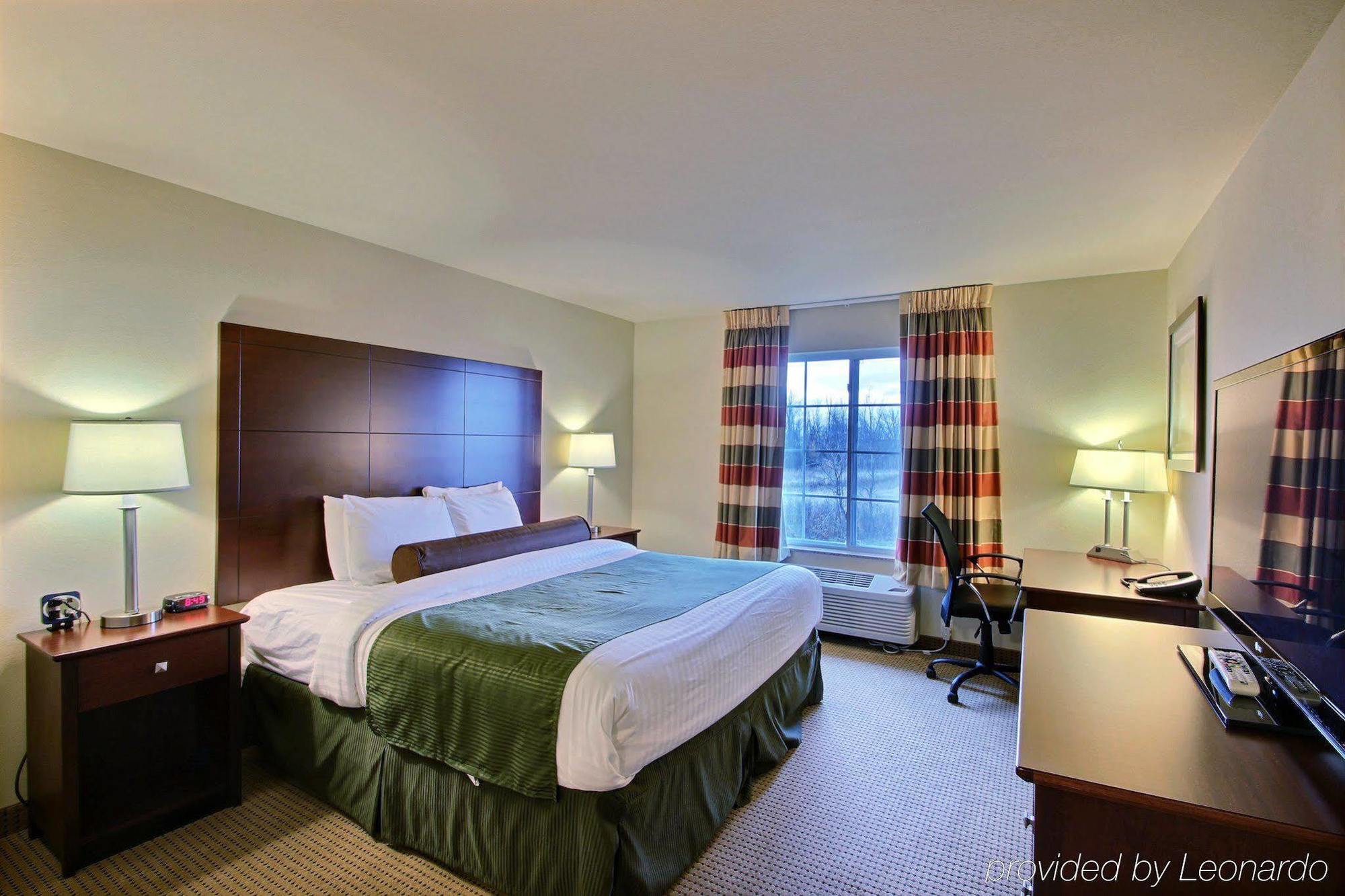 Boarders Inn & Suites By Cobblestone Hotels - オシュコシュ エクステリア 写真